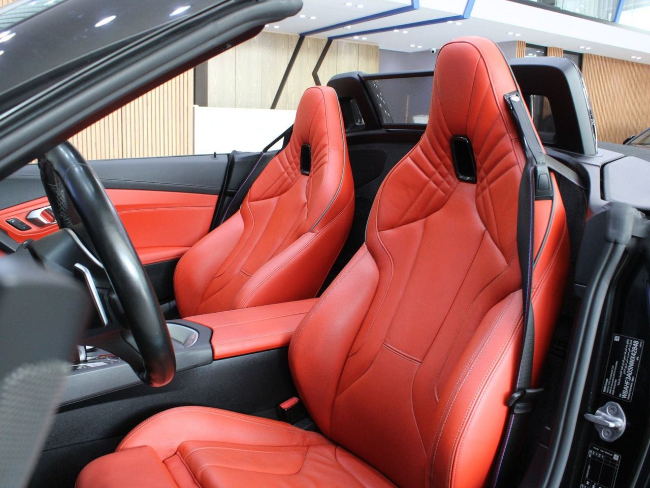 Car Image 2022 BMW Z4 