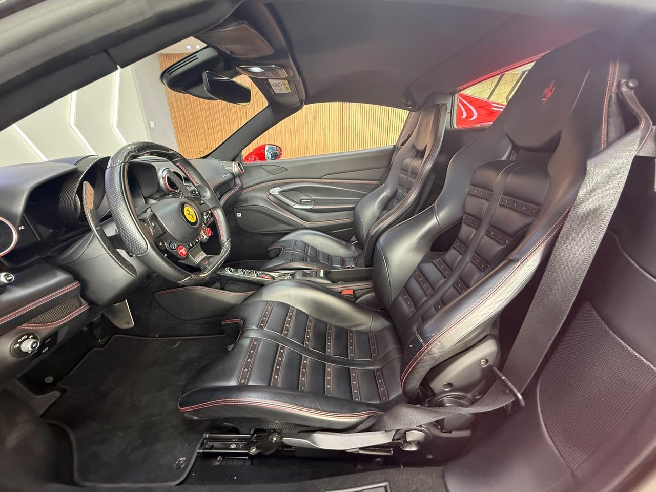 Car Image 2023 FERRARI F8 