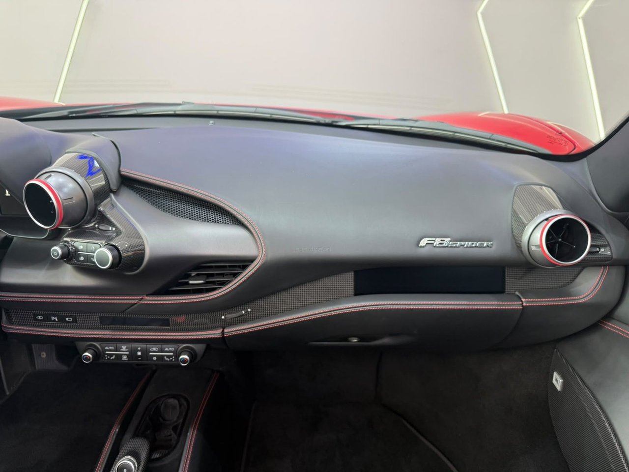 Car Image 2023 FERRARI F8 