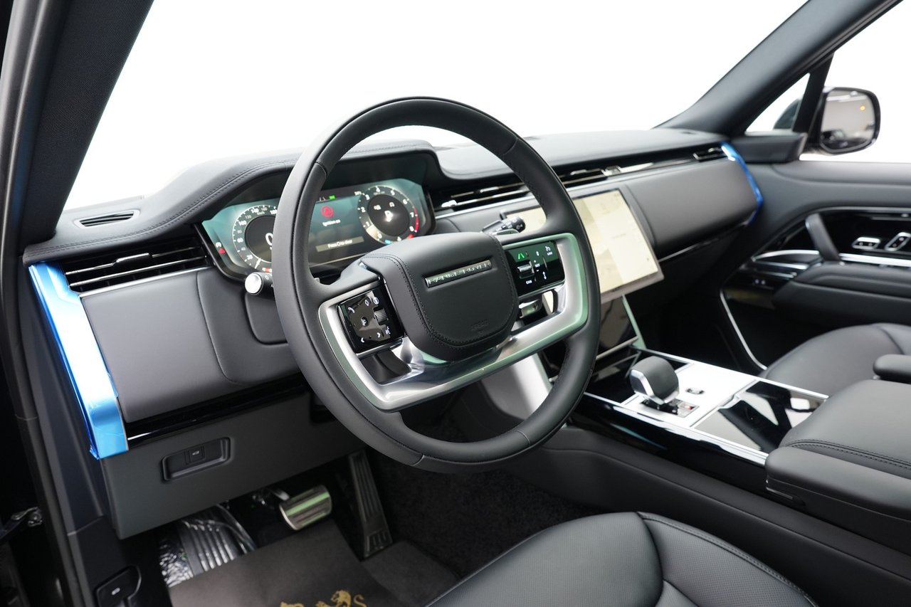 Car Image 2026 LAND ROVER VOGUE 