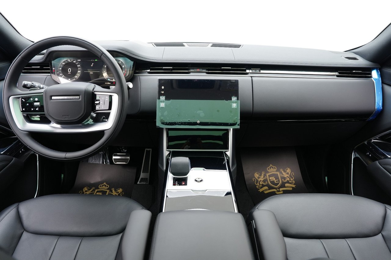 Car Image 2026 LAND ROVER VOGUE 