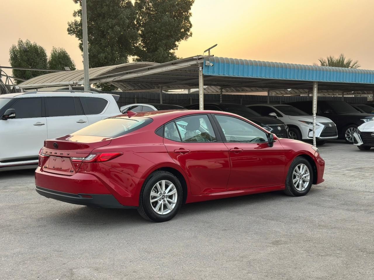 Car Image 2025 TOYOTA CAMRY 