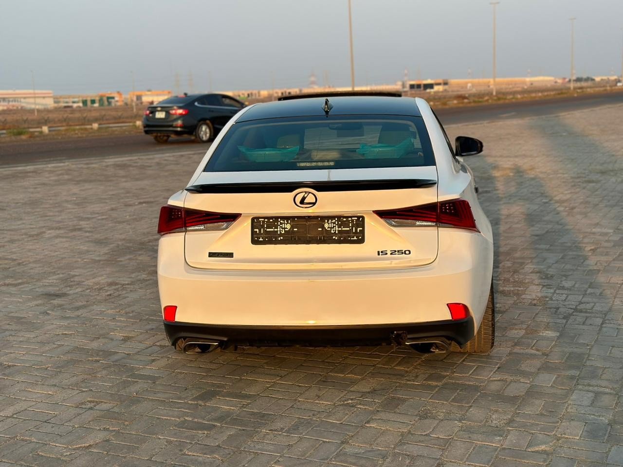 Car Image 2014 LEXUS IS 