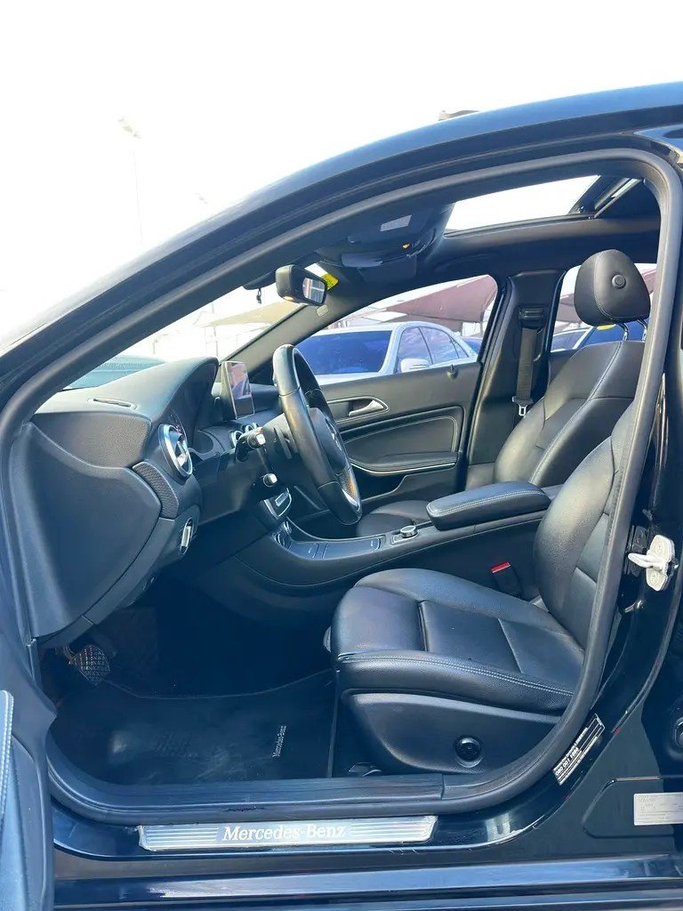 Car Image 2016 MERCEDES A CLASS 