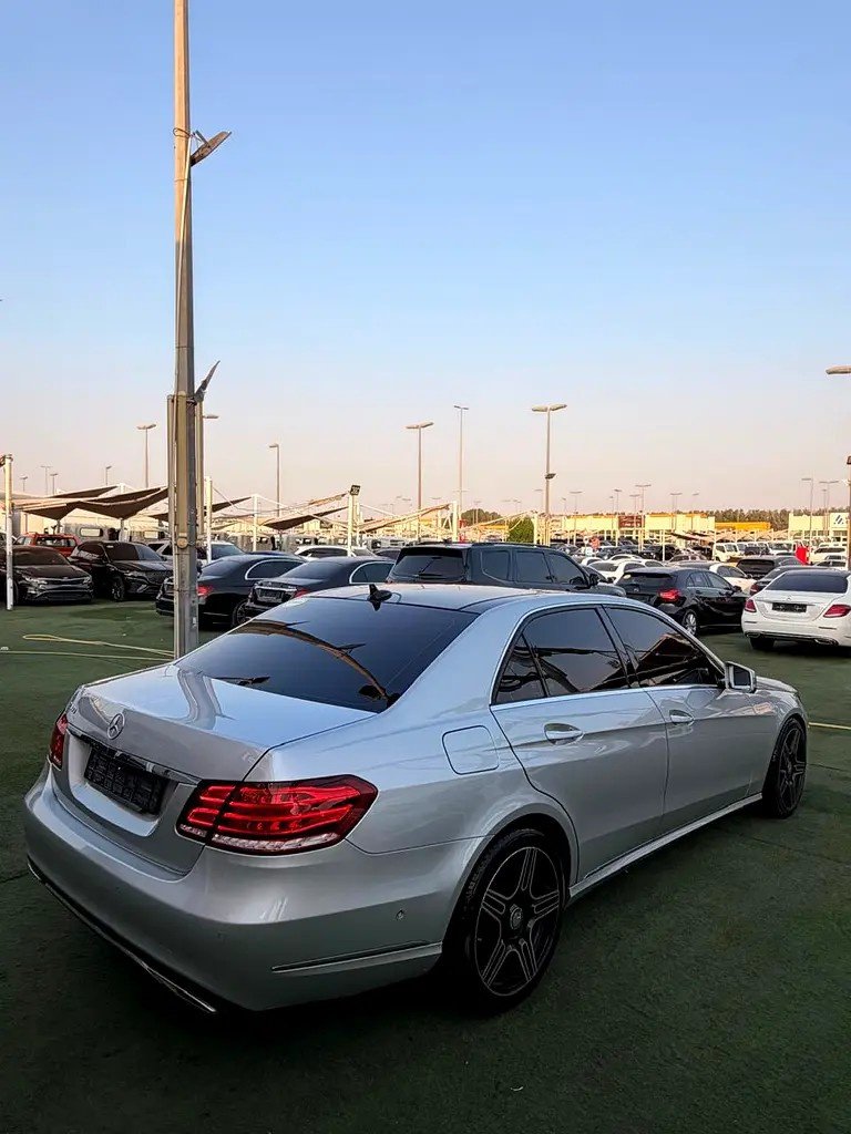 Car Image 2014 MERCEDES E Class 