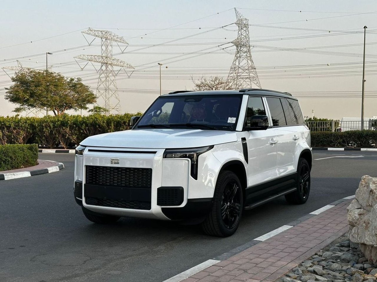 Car Image 2025 ROX 01 