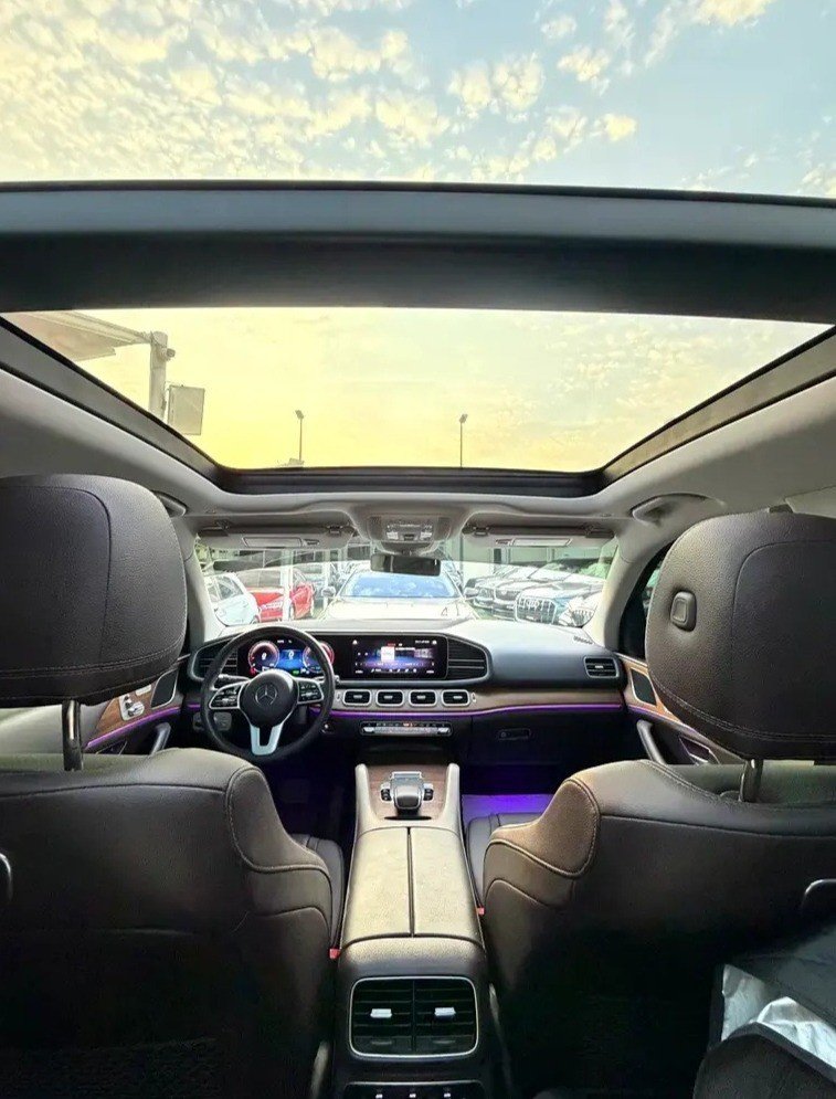 Car Image 2020 MERCEDES GLE CLASS 