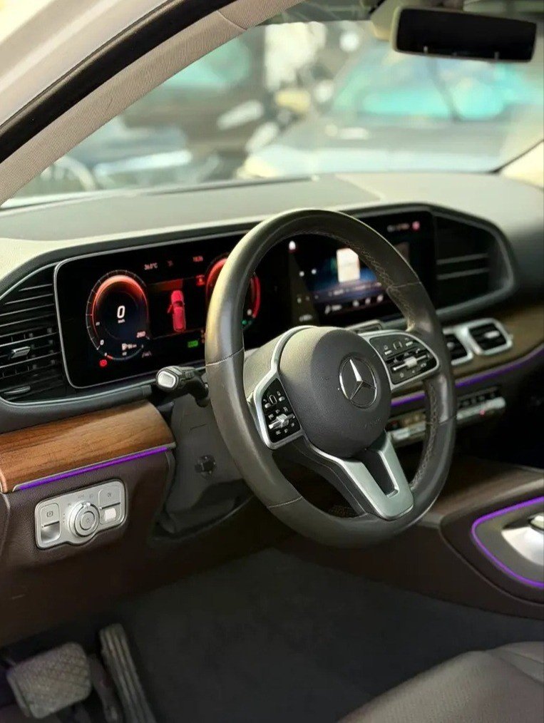 Car Image 2020 MERCEDES GLE CLASS 