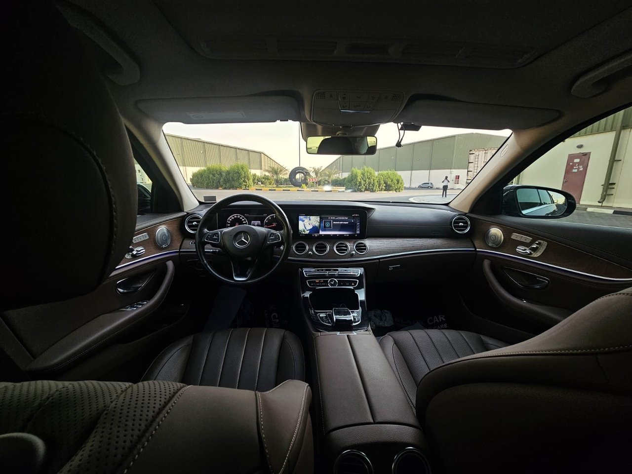 Car Image 2018 MERCEDES E Class 
