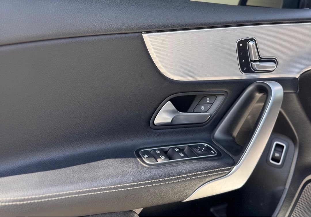 Car Image 2019 MERCEDES A CLASS 