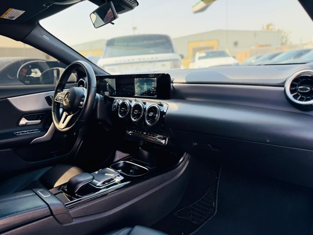 Car Image 2019 MERCEDES A CLASS 