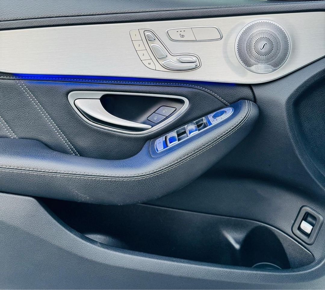 Car Image 2020 MERCEDES C Class 