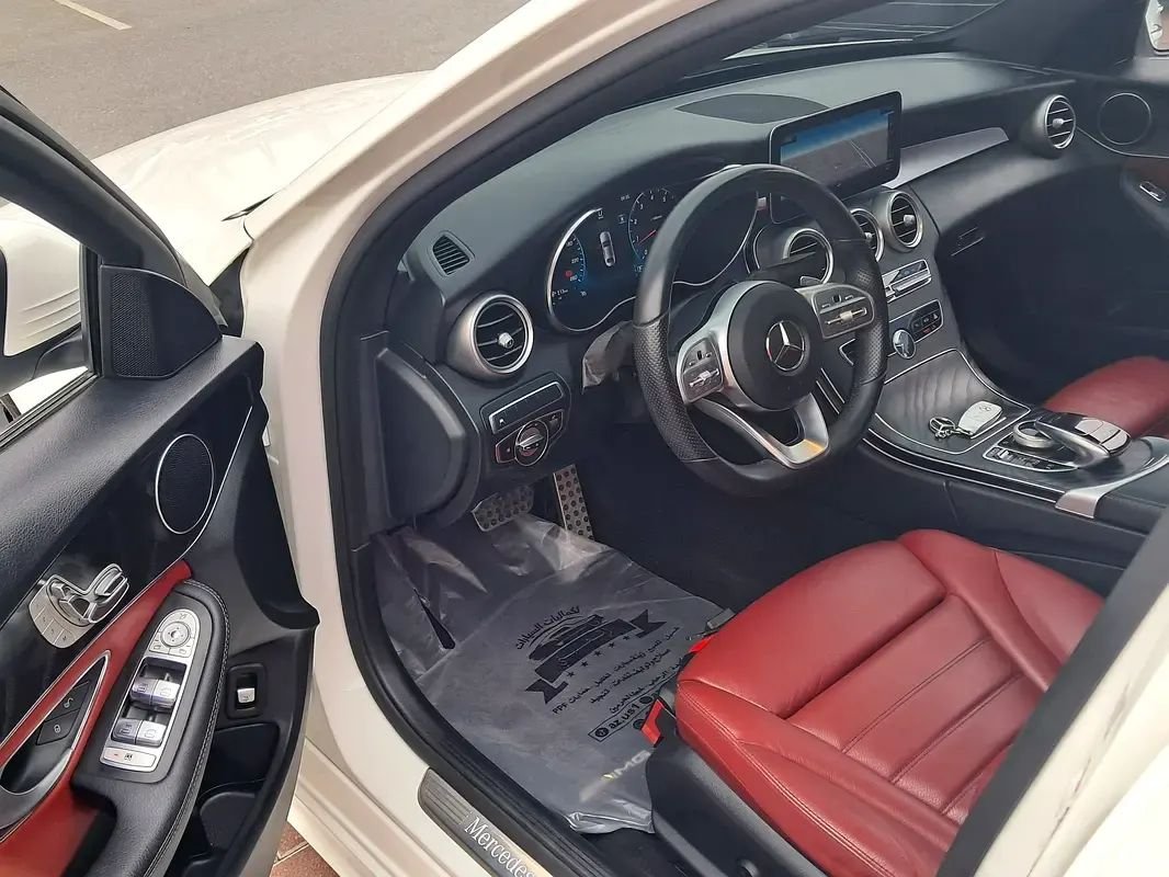 Car Image 2019 MERCEDES C Class 