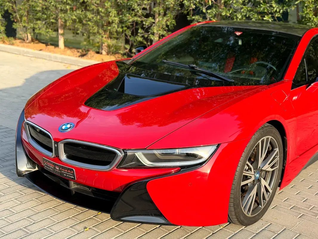 Car Image 2017 BMW i8 