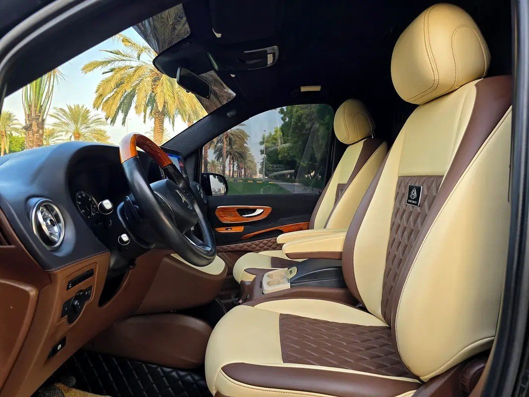 Car Image 2017 MERCEDES V  CLASS 