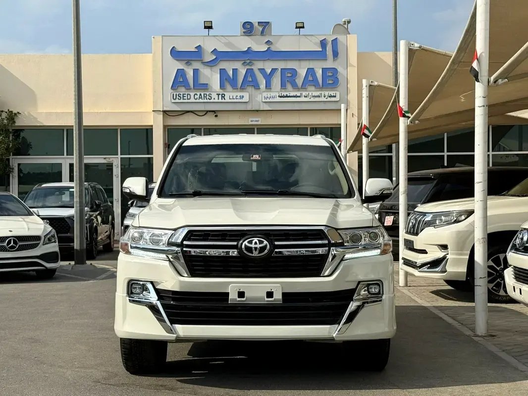 Car Image 2008 TOYOTA LAND CRUISER 