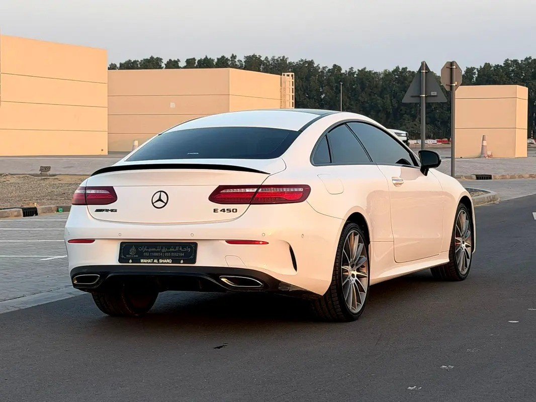 Car Image 2019 MERCEDES E Class 