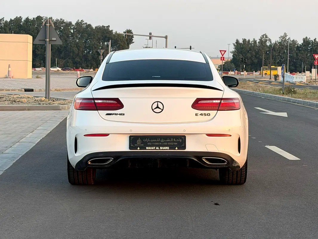 Car Image 2019 MERCEDES E Class 