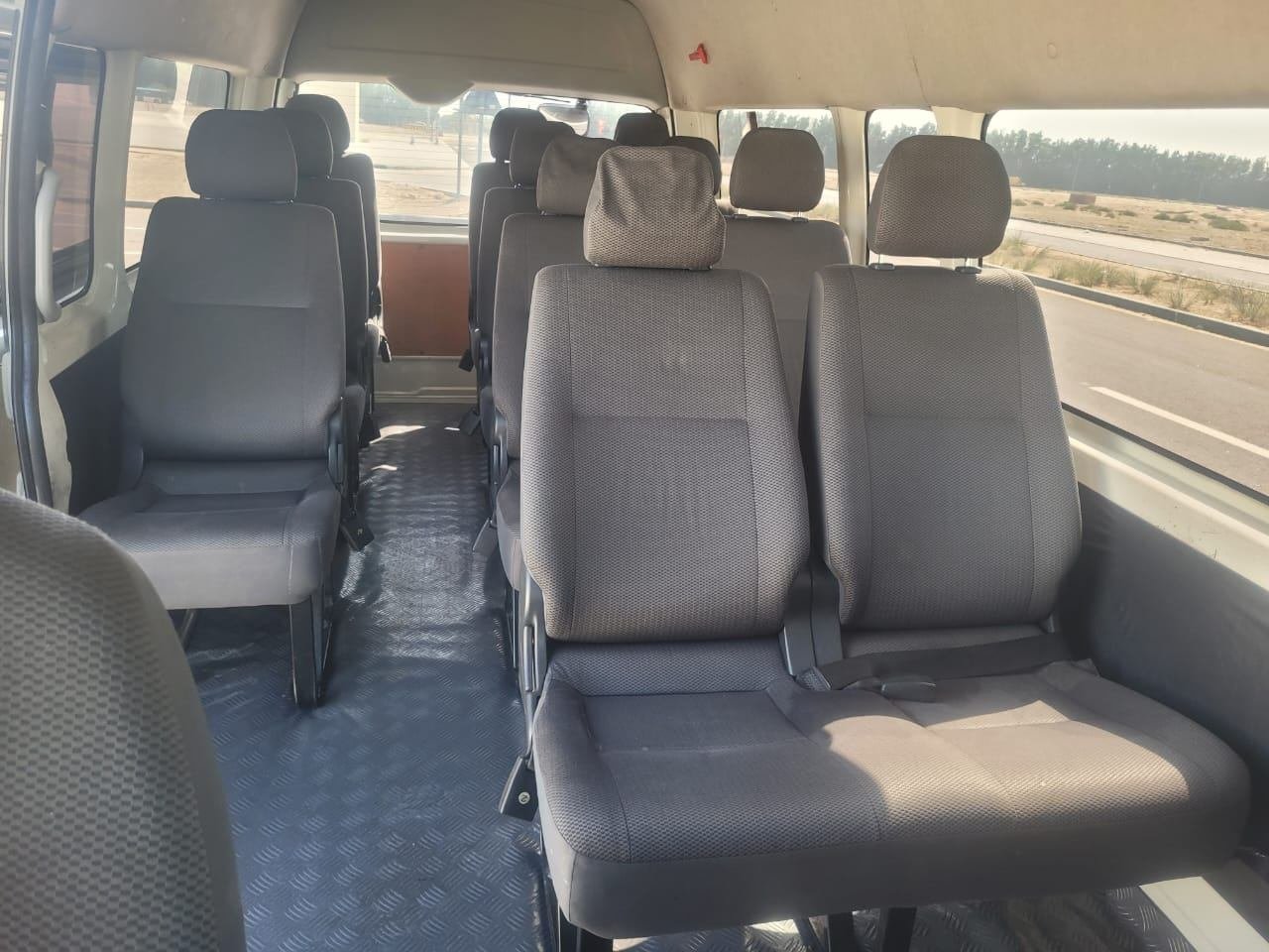 Car Image 2018 TOYOTA Hiace 