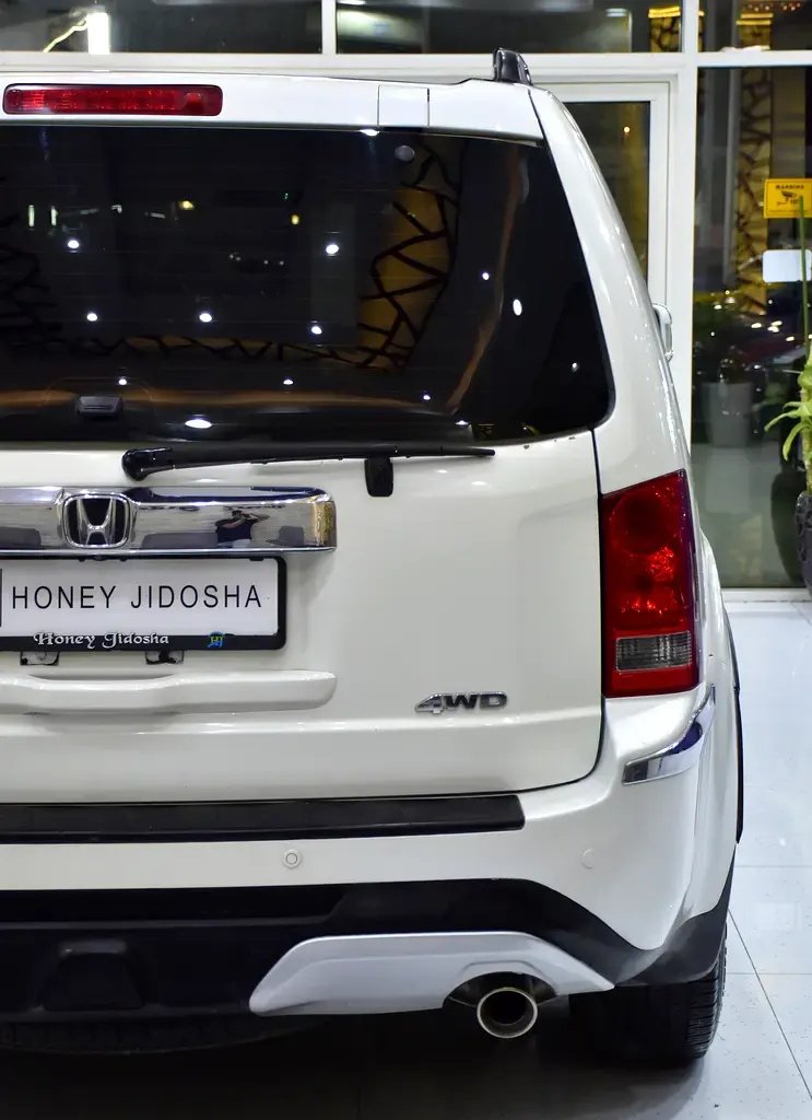 Car Image 2015 HONDA PILOT 
