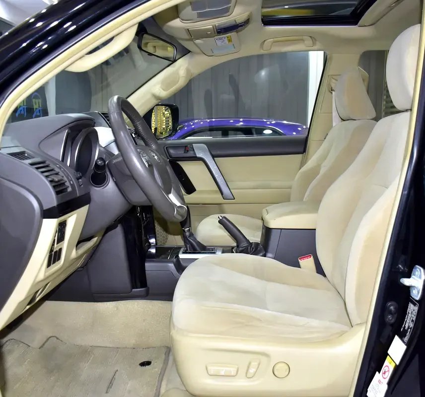 Car Image 2017 TOYOTA Prado 