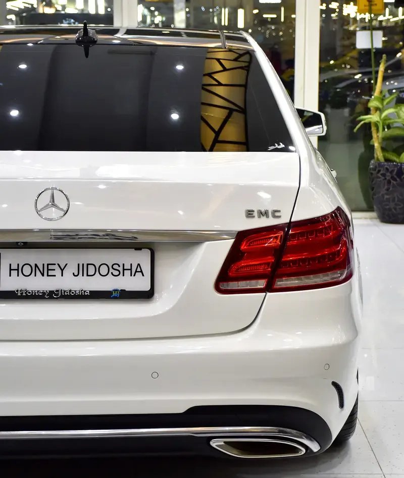 Car Image 2014 MERCEDES E Class 