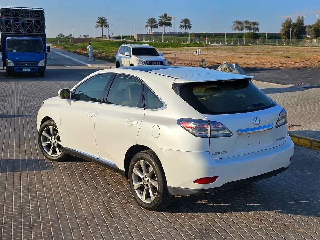 Car Image 2009 LEXUS RX 