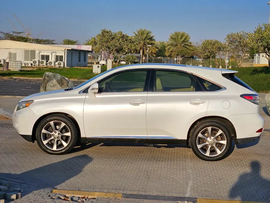 Car Image 2009 LEXUS RX 