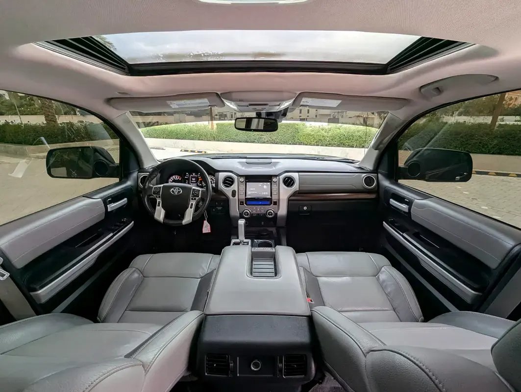 Car Image 2019 TOYOTA TUNDRA 