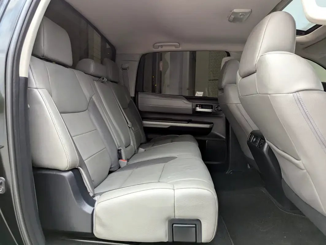 Car Image 2019 TOYOTA TUNDRA 