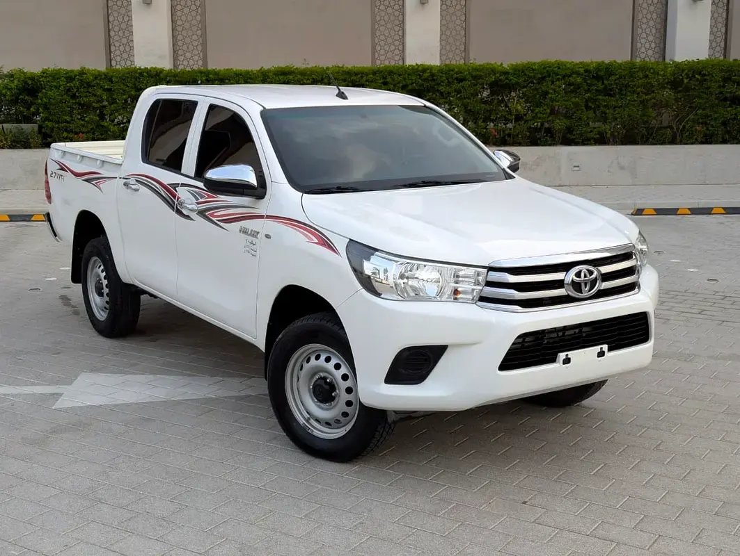 TOYOTA HILUX  2022