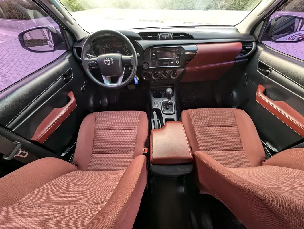 Car Image 2022 TOYOTA HILUX 