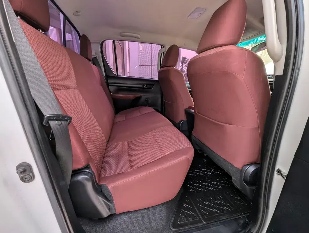 Car Image 2022 TOYOTA HILUX 
