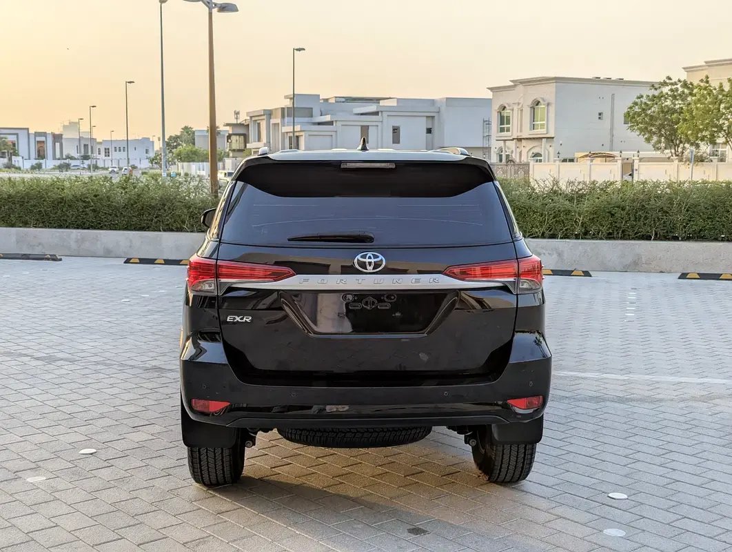 Car Image 2024 TOYOTA FORTUNER 