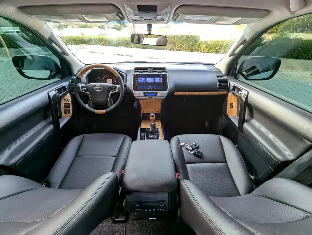 Car Image 2020 TOYOTA Prado 