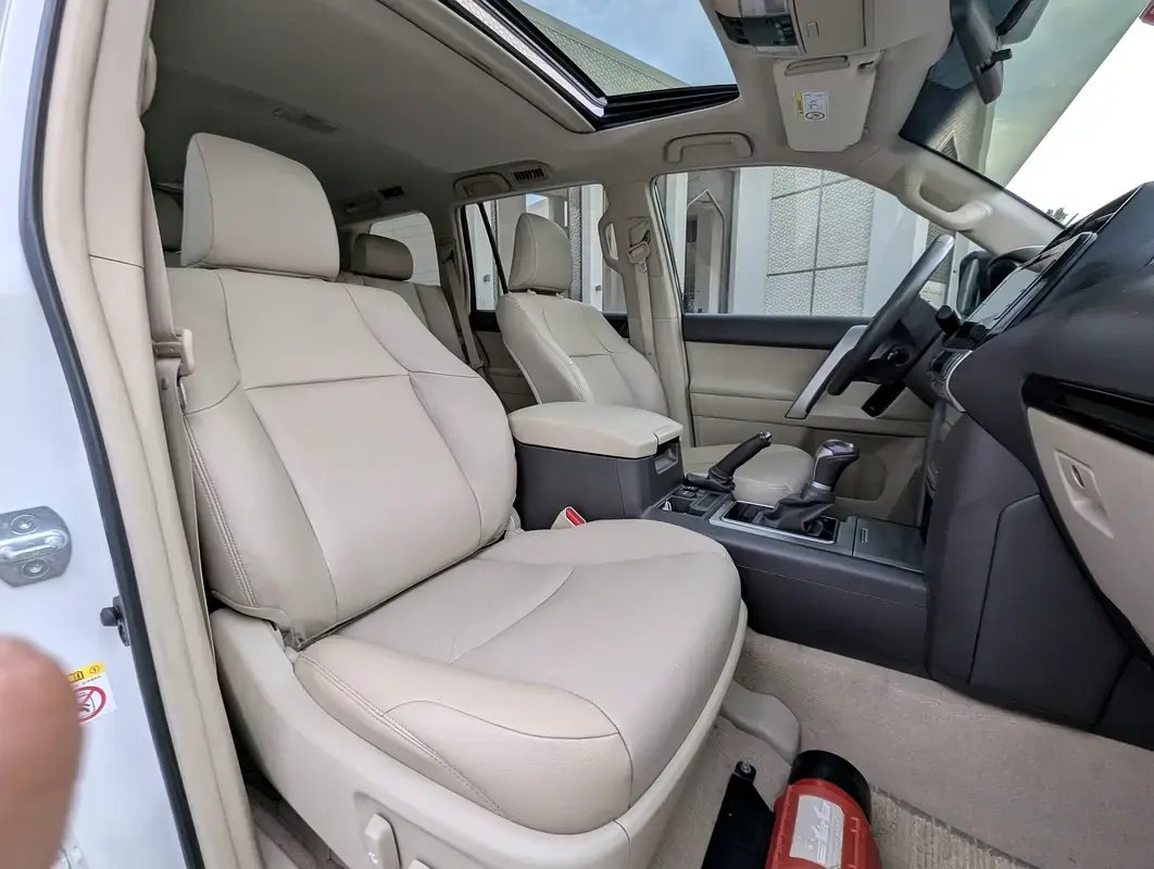 Car Image 2018 TOYOTA Prado 