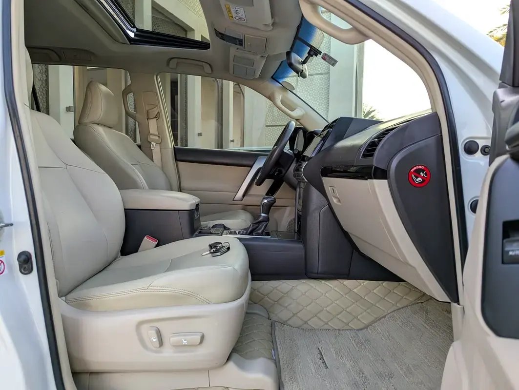 Car Image 2018 TOYOTA Prado 