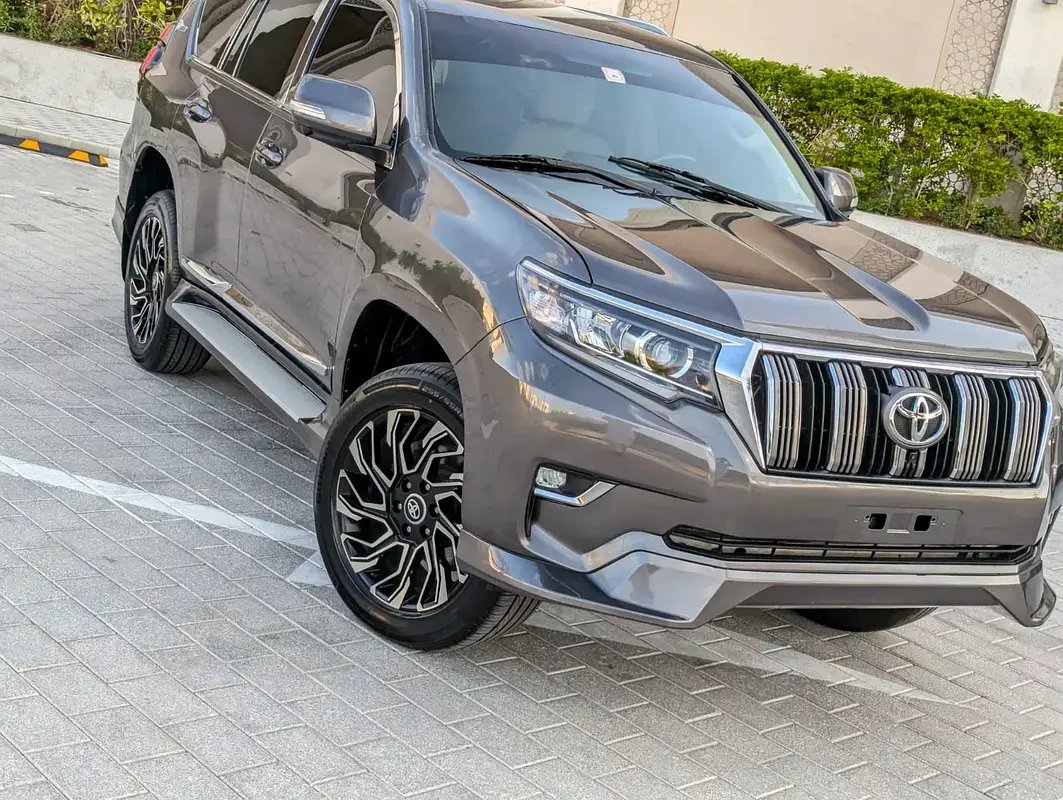 Car Image 2012 TOYOTA Prado 