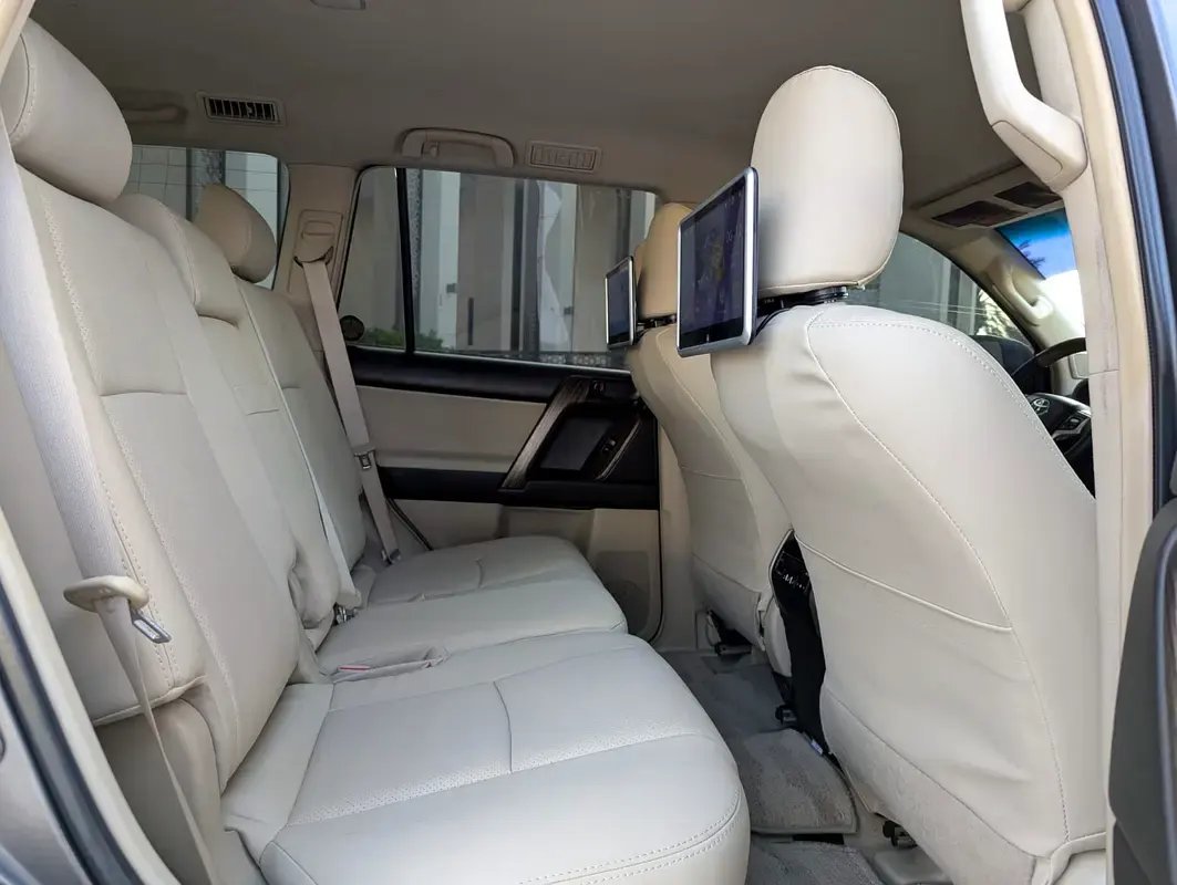 Car Image 2012 TOYOTA Prado 