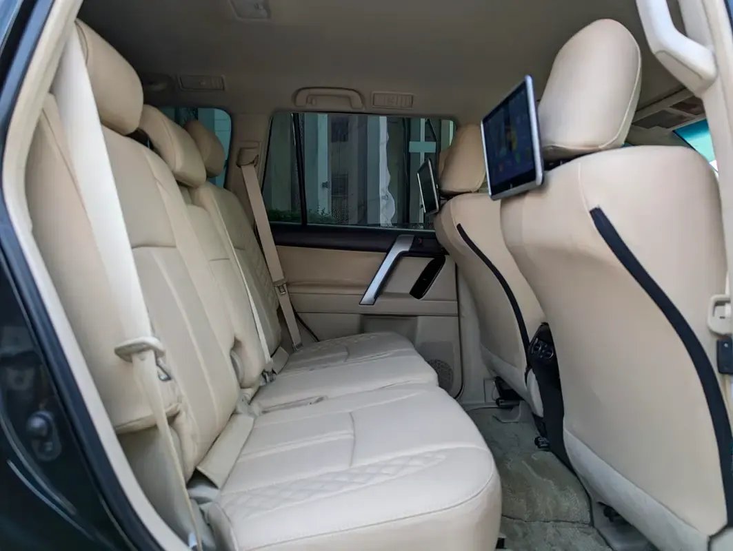 Car Image 2023 TOYOTA Prado 