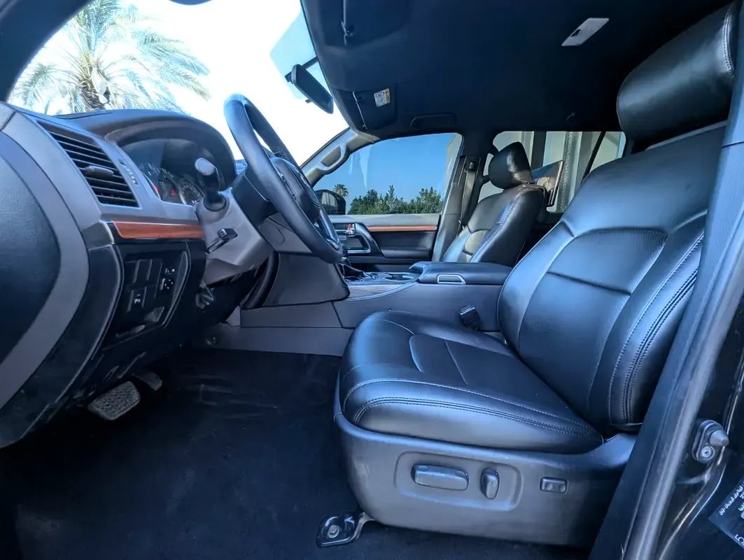 Car Image 2021 TOYOTA LAND CRUISER 
