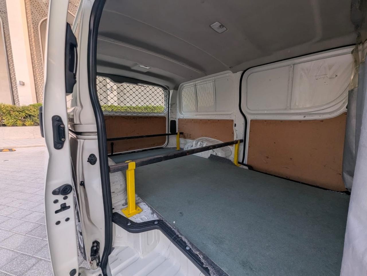 Car Image 2021 TOYOTA Hiace 