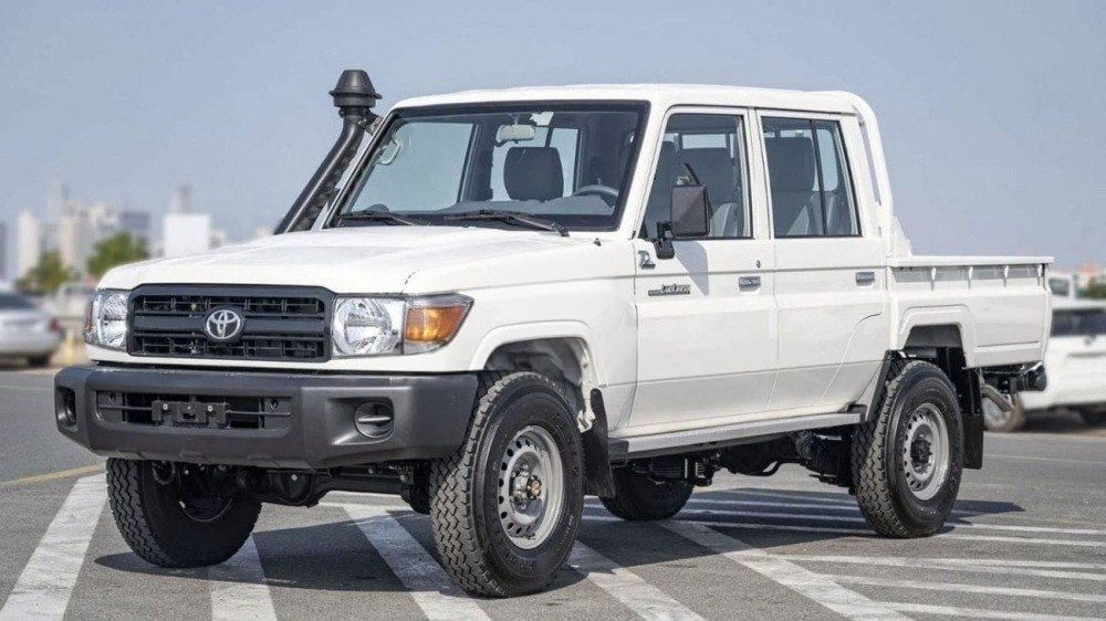 Car Image 2023 TOYOTA LAND CRUISER 