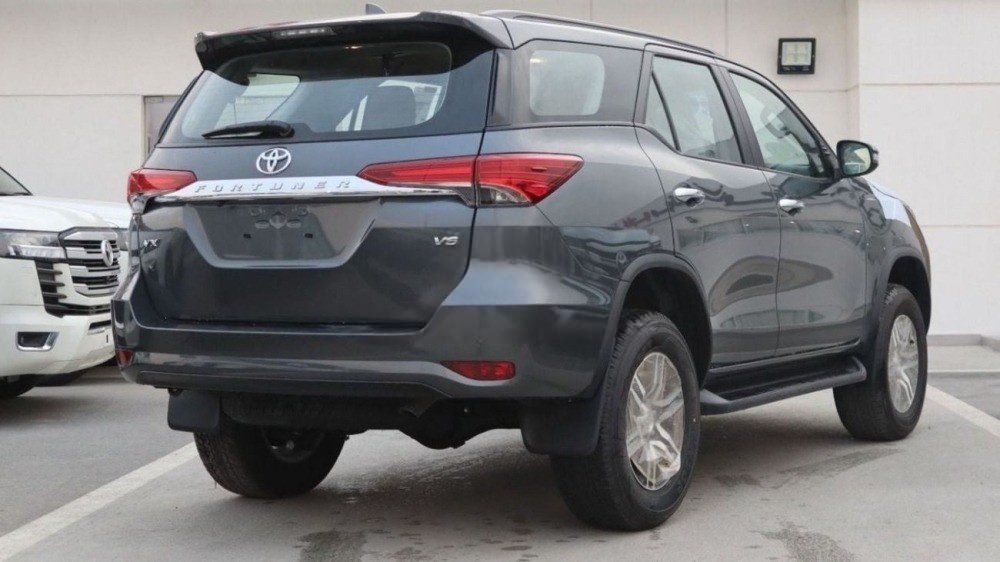Car Image 2024 TOYOTA FORTUNER 