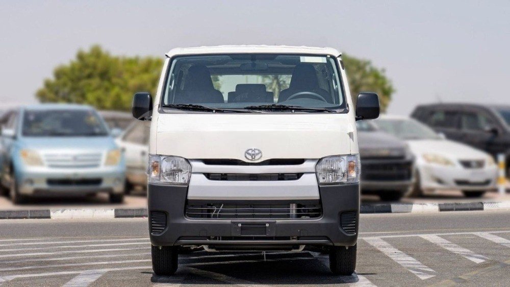 Car Image 2025 TOYOTA Hiace 