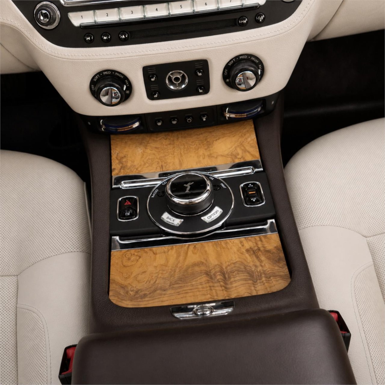 Car Image 2014 ROLLS ROYCE GHOST 