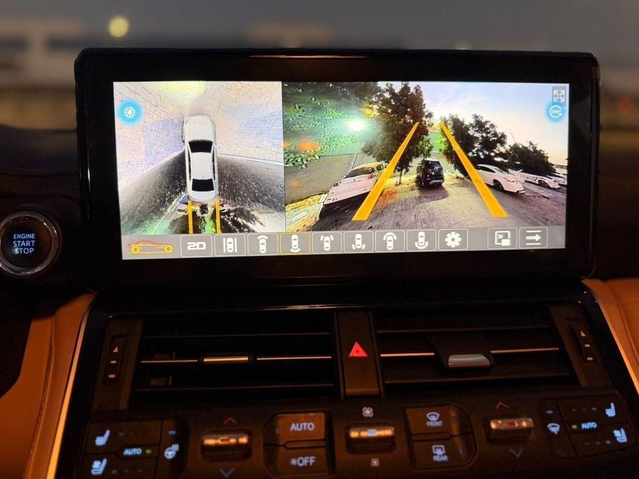Car Image 2018 TOYOTA LAND CRUISER 