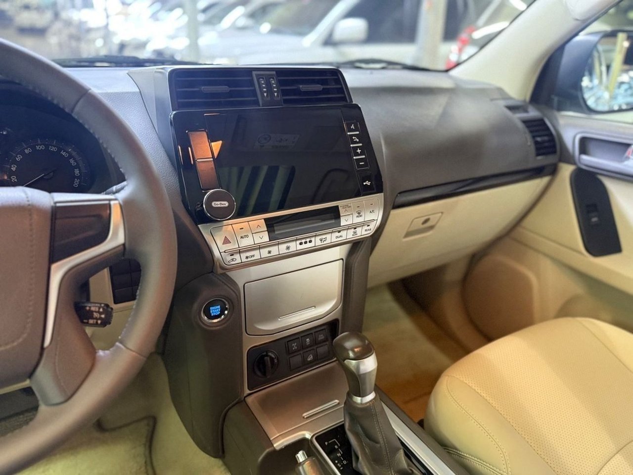 Car Image 2022 TOYOTA Prado 