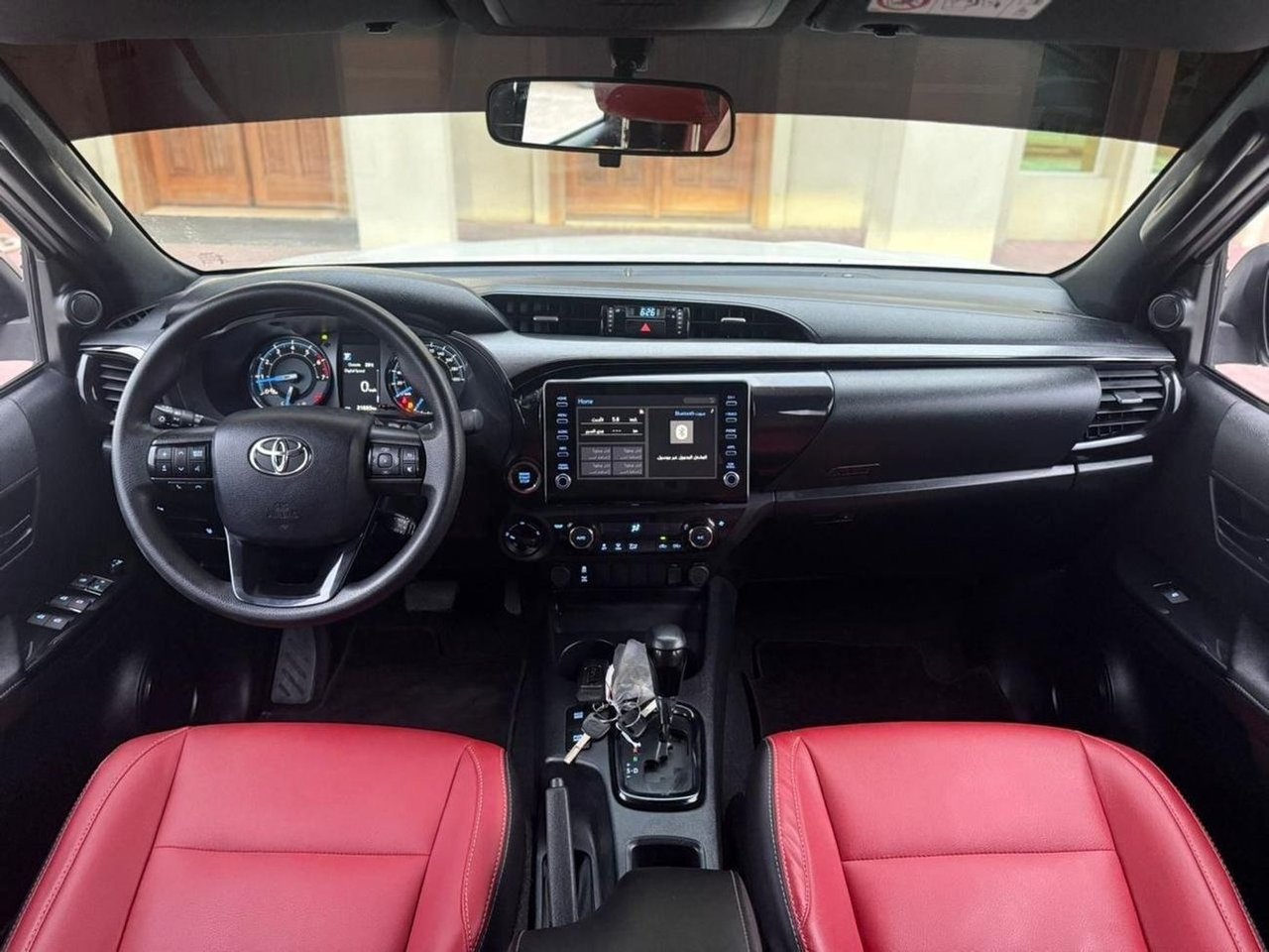 Car Image 2021 TOYOTA HILUX 
