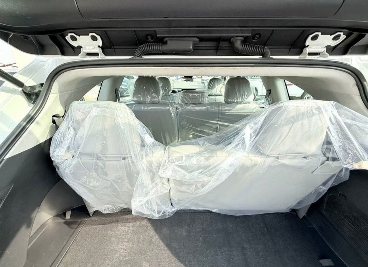 Car Image 2022 TOYOTA HIGHLANDER 